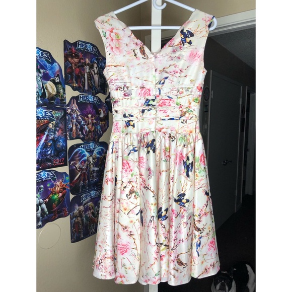 Unique Vintage Roman Holiday Floral Fit Flare Vintage Dress Small - Picture 2 of 6
